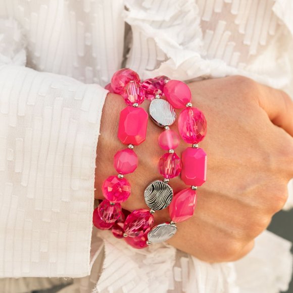 Paparazzi Jewelry, new and this is a complete set - Picture 1 of 5